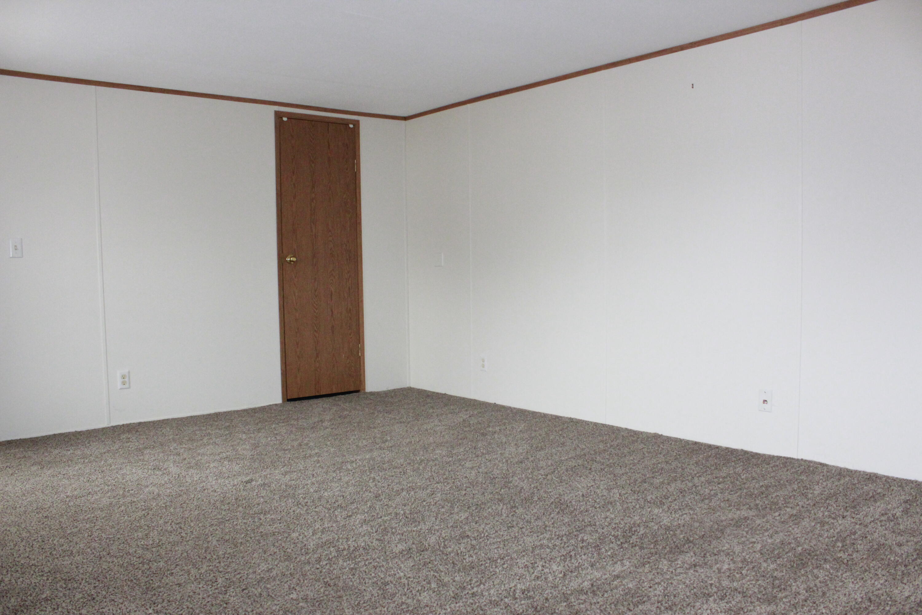 76 Cherry Lane Springfield, OH 45504 - Photo 13 of 21 Gallery Image 13