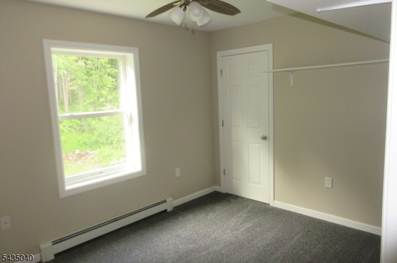 28 Beaver Run Road Lafayette, NJ 07848 - Photo 17 of 36 an empty room with a window