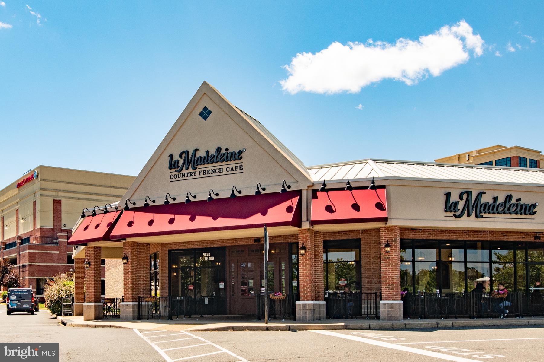 6909 Trillium Lane Springfield, VA 22152 - Photo 36 of 36 a view of a food market with retail stalls