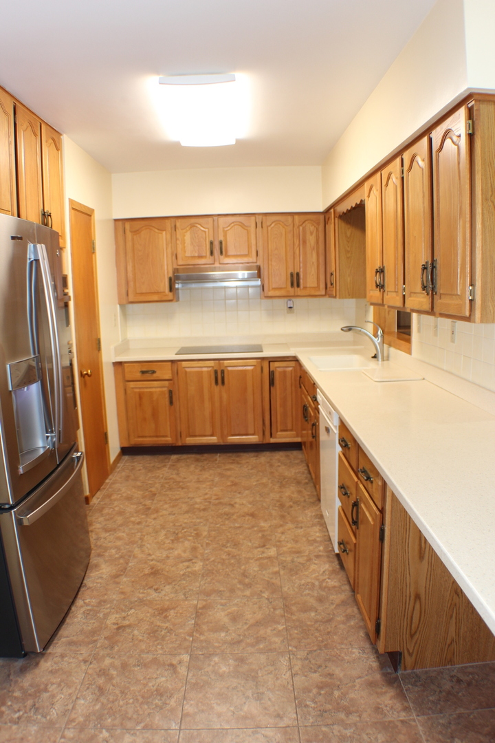 3210 15th Street A Moline, IL 61265 - Photo 17 of 44