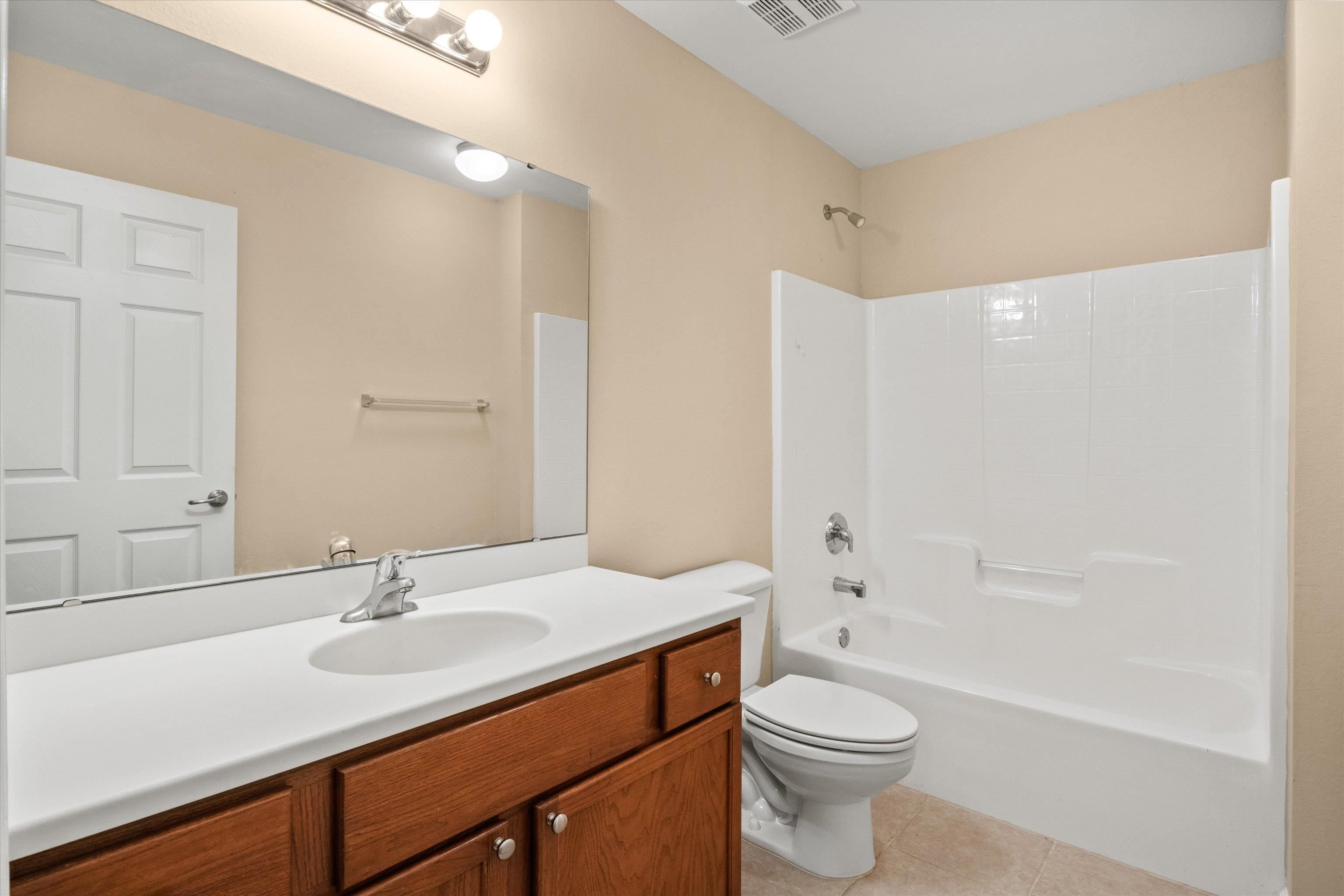 1320 Hendrix Road, Unit 605 Tallahassee, FL 32301 - Photo 18 of 18