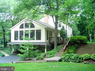 581 Pebble Hill Road Doylestown, PA 18901 - Photo 1 of 6