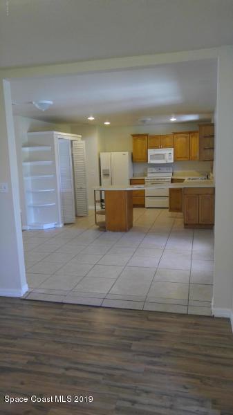 1019 Cromey Road Northeast Palm Bay, FL 32905 - Photo 16 of 27 20180418161532544254000000-o