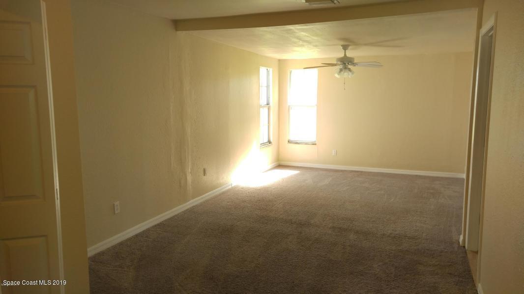 1019 Cromey Road Northeast Palm Bay, FL 32905 - Photo 7 of 27 20180418161325448601000000-o