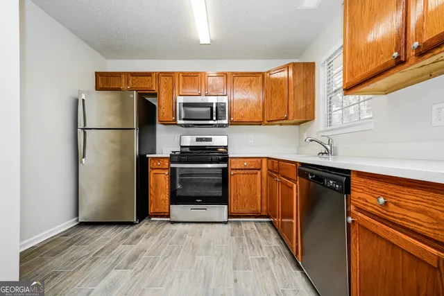 $2,045 | 4610 Idlewood Park, Lithonia, GA 30038