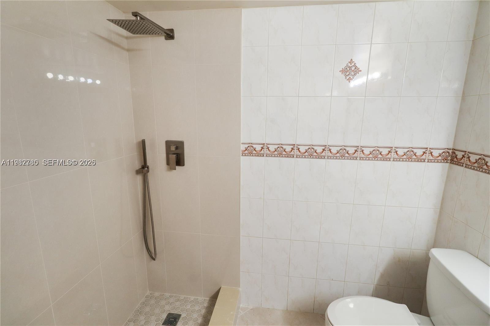 3844 Lyons Road, Unit 1124 Coconut Creek, FL 33073 - Photo 18 of 38