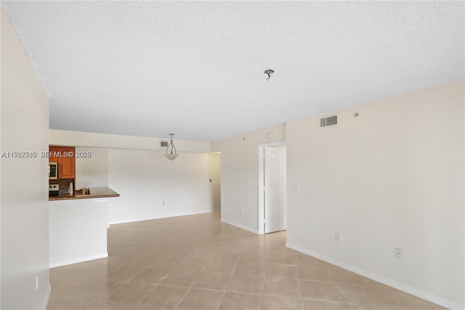 3844 Lyons Road, Unit 1124 Coconut Creek, FL 33073 - Photo 6 of 38