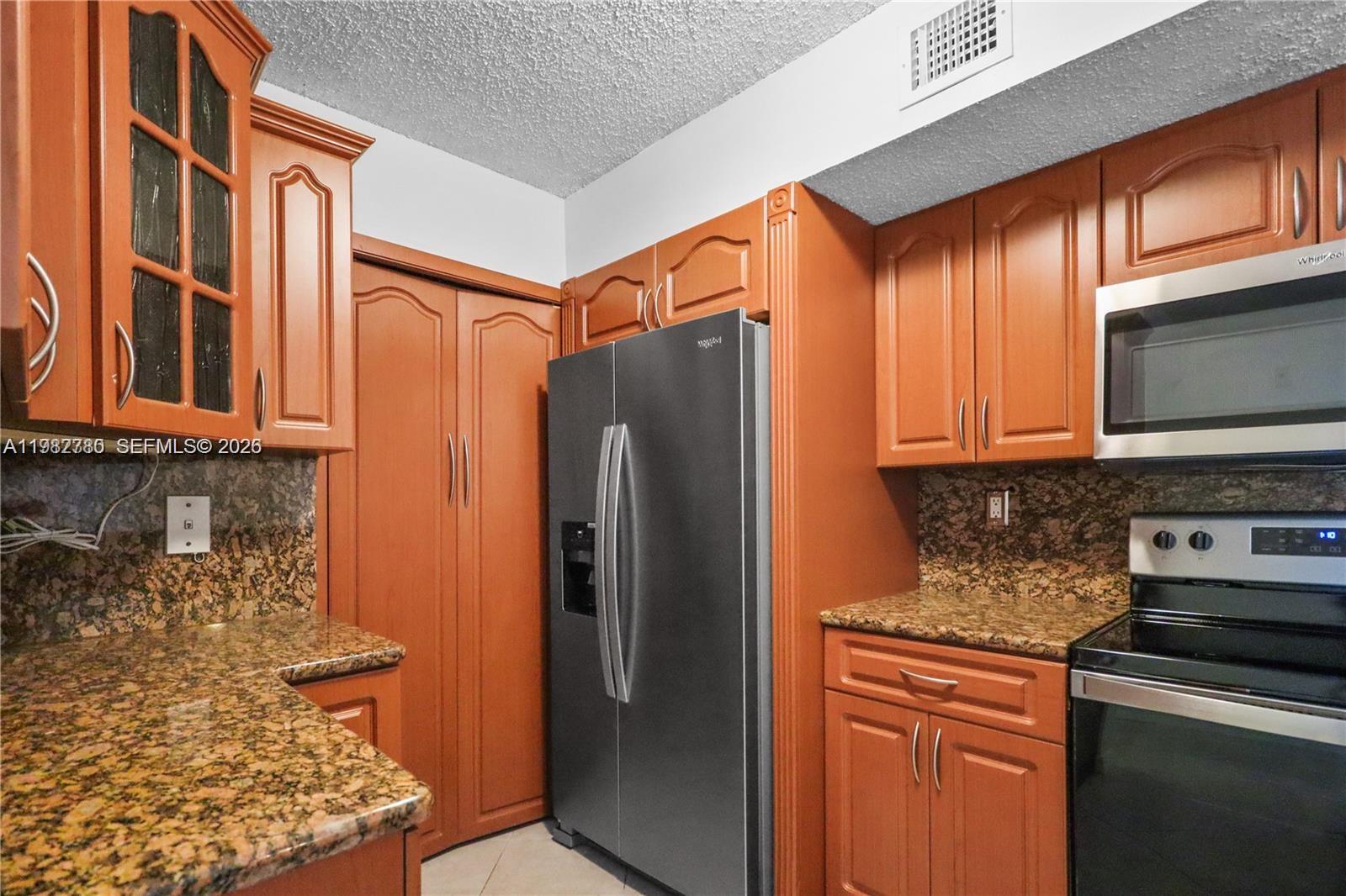 3844 Lyons Road, Unit 1124 Coconut Creek, FL 33073 - Photo 9 of 38