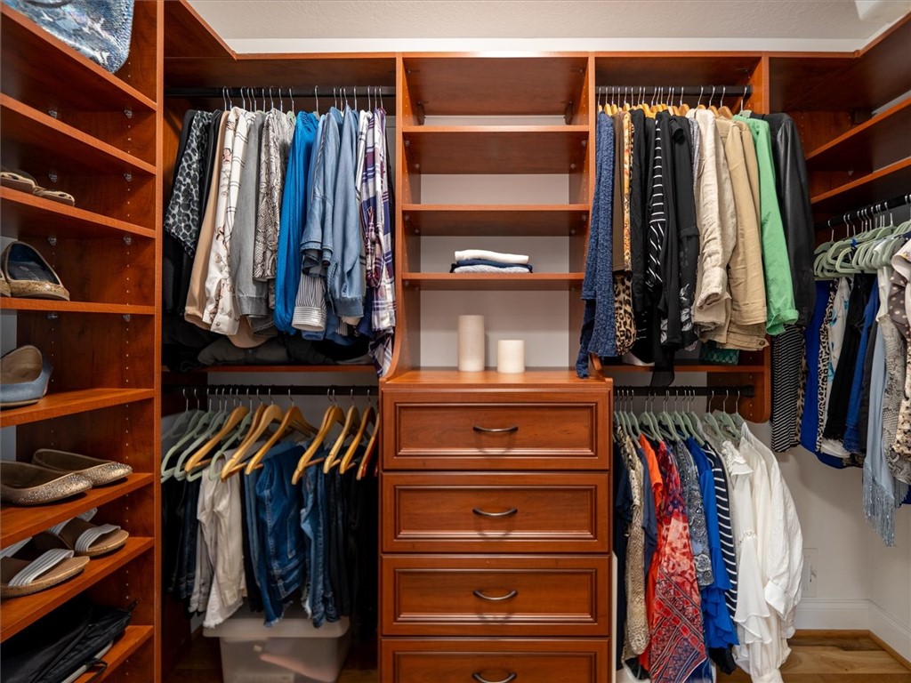 616 Brookstone Bend Webster, NY 14580 - Photo 33 of 49