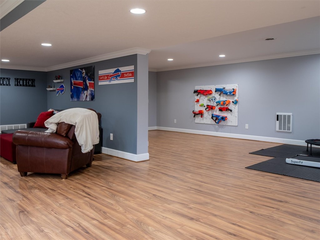 616 Brookstone Bend Webster, NY 14580 - Photo 38 of 49