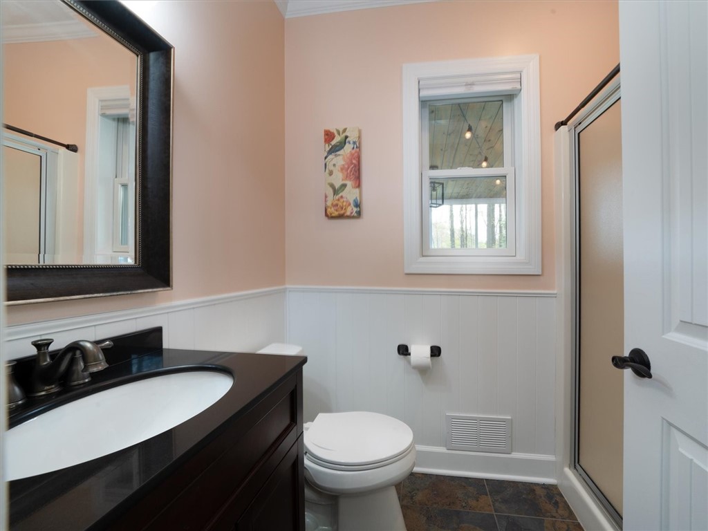 616 Brookstone Bend Webster, NY 14580 - Photo 10 of 49