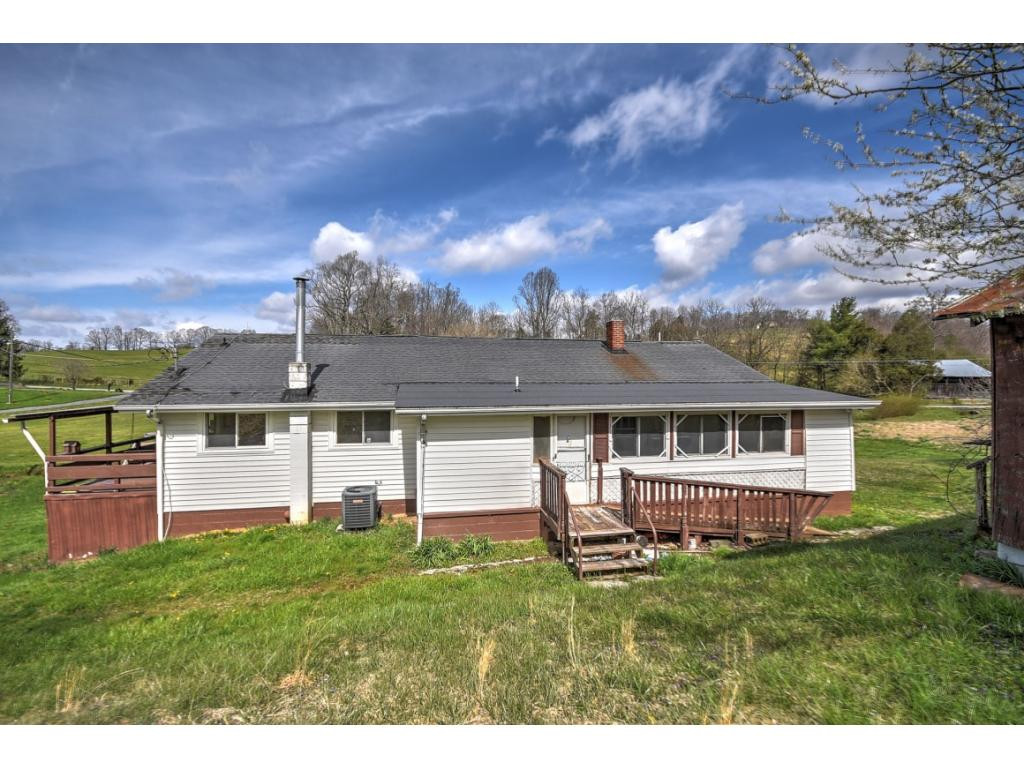 994 Reedy Creek Road Bristol, TN 37620 - Photo 27 of 34 Photo 28