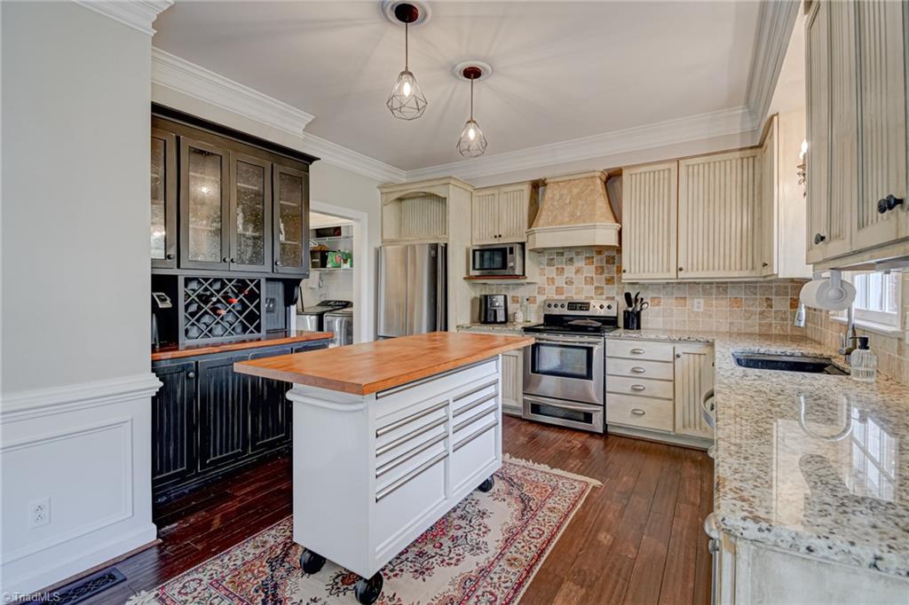 1752 Curraghmore Road Clemmons, NC 27012 - Photo 14 of 48