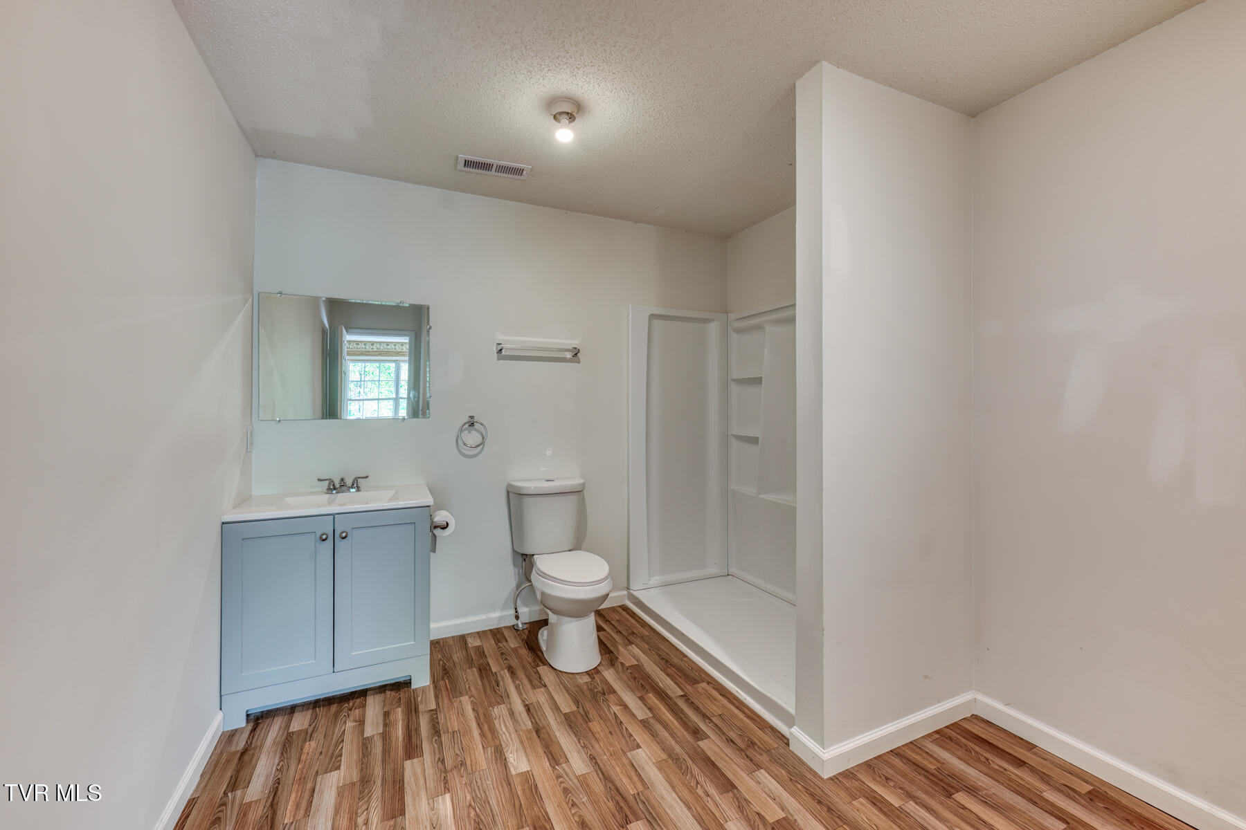 514 Piney Grove Road Hampton, TN 37658 - Photo 22 of 33 514 Piney Grove Rd-21