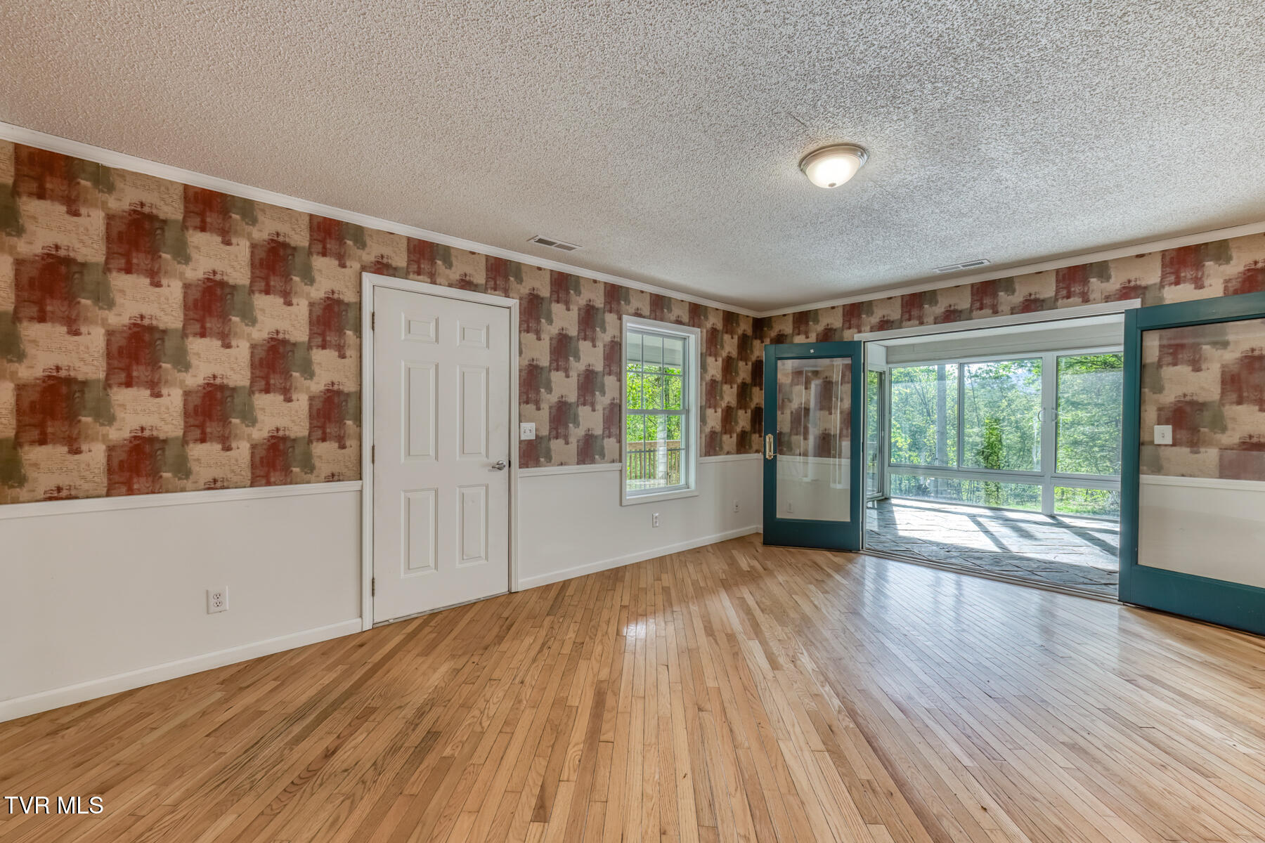 514 Piney Grove Road Hampton, TN 37658 - Photo 24 of 33 514 Piney Grove Rd-9