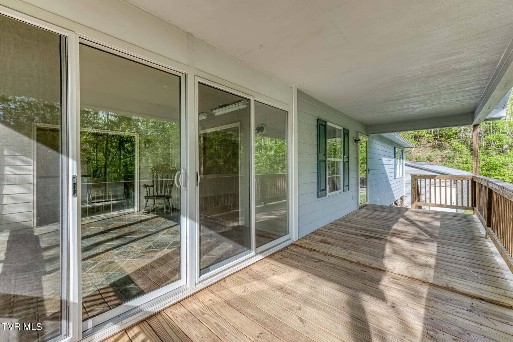 514 Piney Grove Road Hampton, TN 37658 - Photo 31 of 33 514 Piney Grove Rd-4