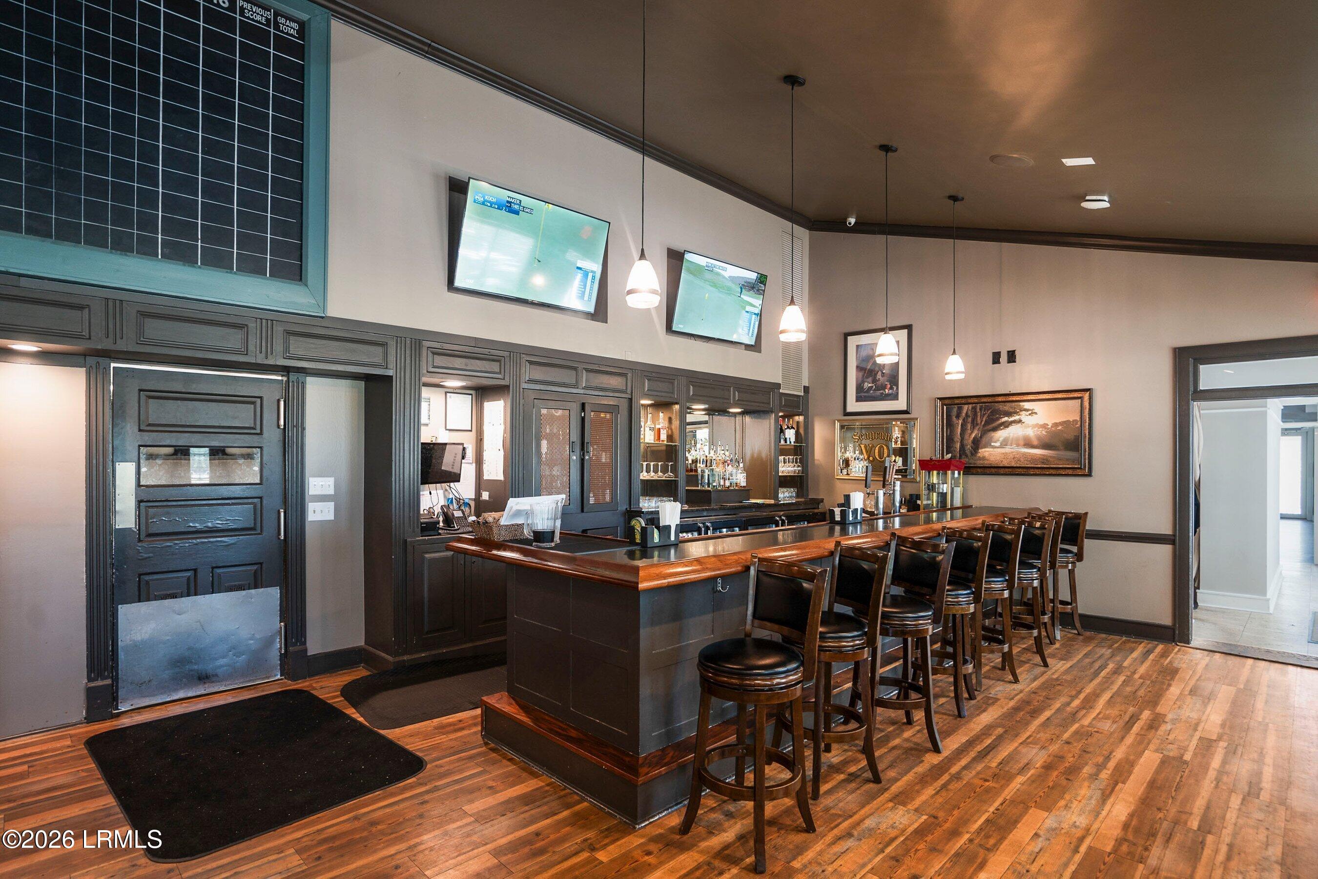 43 Ridge Road Beaufort, SC 29907 - Photo 53 of 59 bar