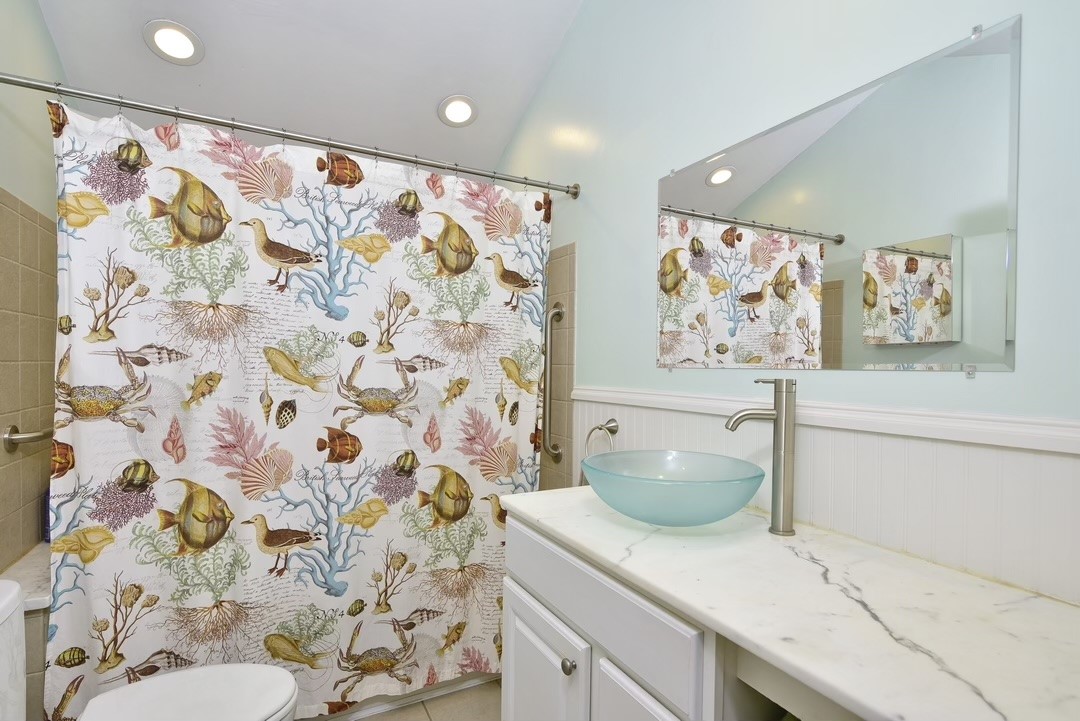 115 Potter Road North Kingstown, RI 02852 - Photo 13 of 18 Gallery Image 13