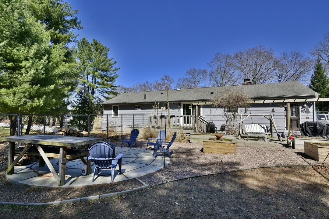 115 Potter Road North Kingstown, RI 02852 - Photo 17 of 18 Gallery Image 17