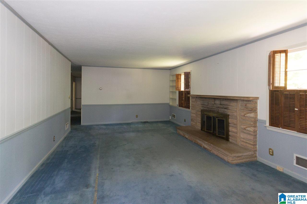 1915 Lynn Road Anniston, AL 36207 - Photo 4 of 45