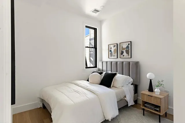 $3,000 | 98 Bennington Street, Unit 2, Boston, MA 02128