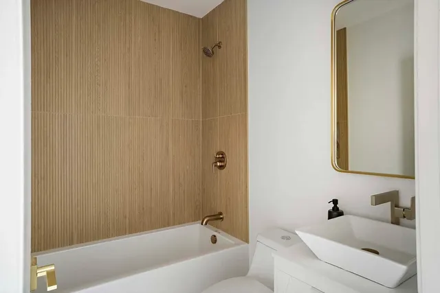 $3,000 | 98 Bennington Street, Unit 2, Boston, MA 02128