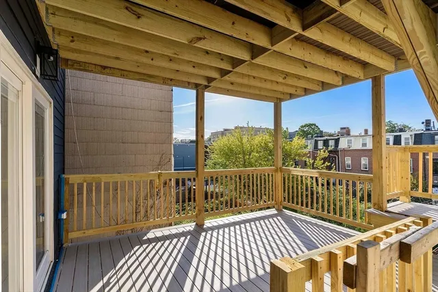 $3,000 | 98 Bennington Street, Unit 2, Boston, MA 02128