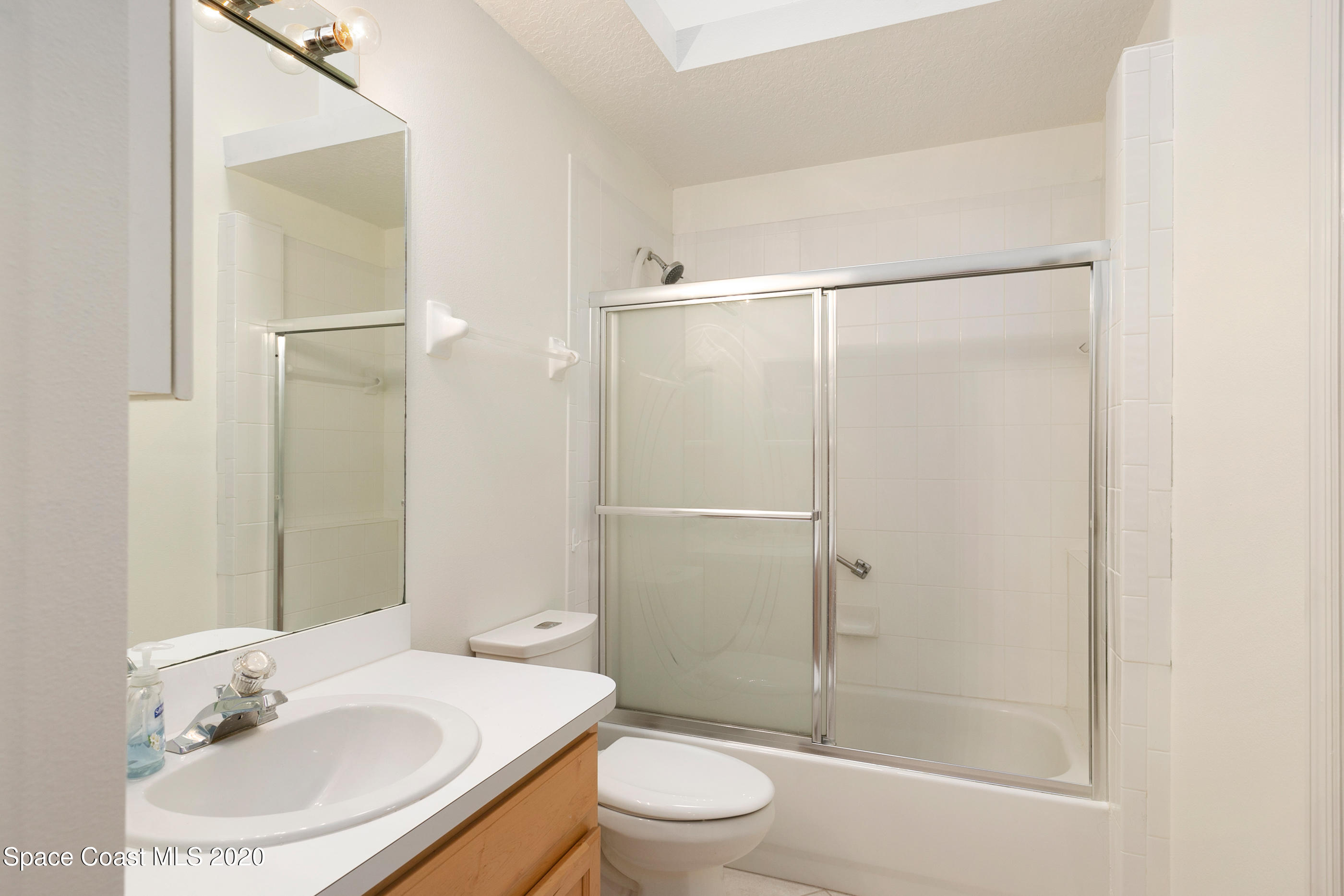 588 Renaissance Avenue Melbourne, FL 32940 - Photo 14 of 17 588 Renaissance-1013