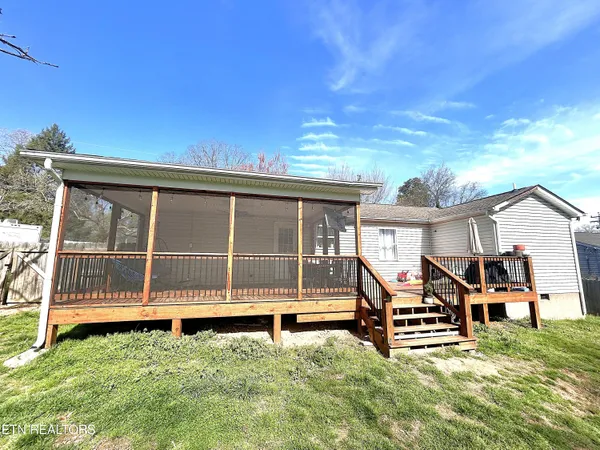 $269,000 | 209 Woodlawn Drive, Kingston, TN 37763