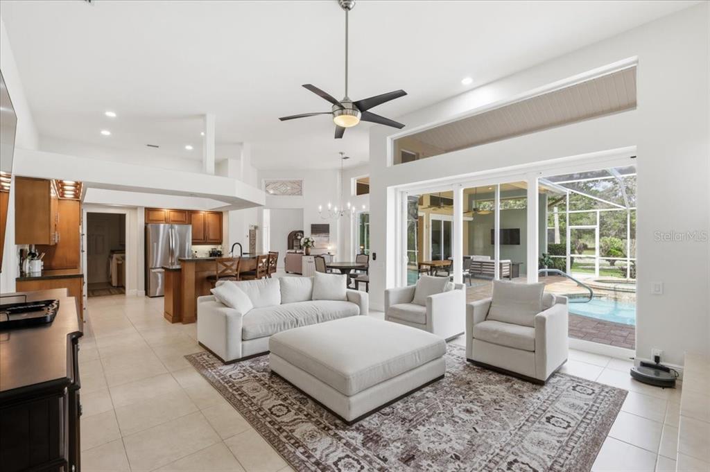 9161 Southern Comfort Court Weeki Wachee, FL 34613 - Photo 14 of 50