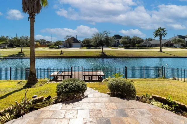 $3,275 | 18007 Dunoon Bay Point Court, Cypress, TX 77429
