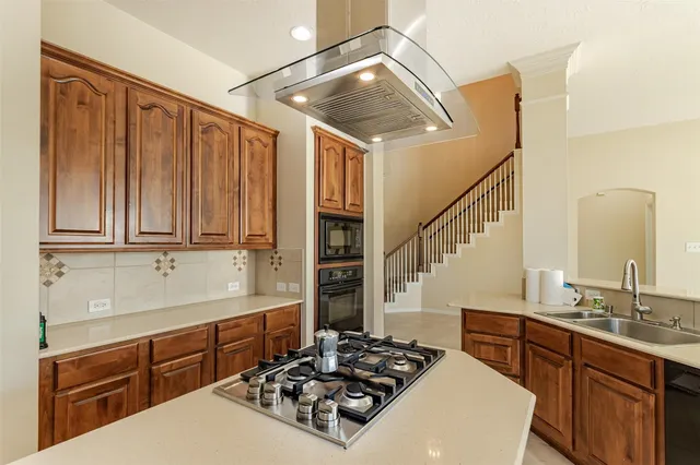 $3,275 | 18007 Dunoon Bay Point Court, Cypress, TX 77429