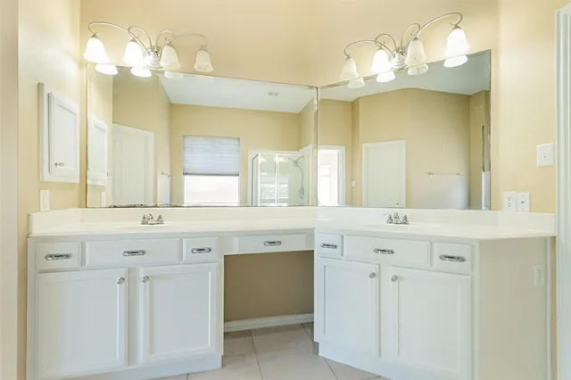 $3,275 | 18007 Dunoon Bay Point Court, Cypress, TX 77429