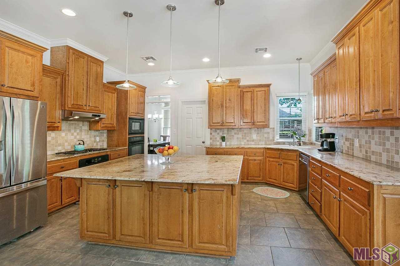 13910 Drawson Avenue Baton Rouge, LA 70810 - Photo 3 of 28 Gallery Image 3