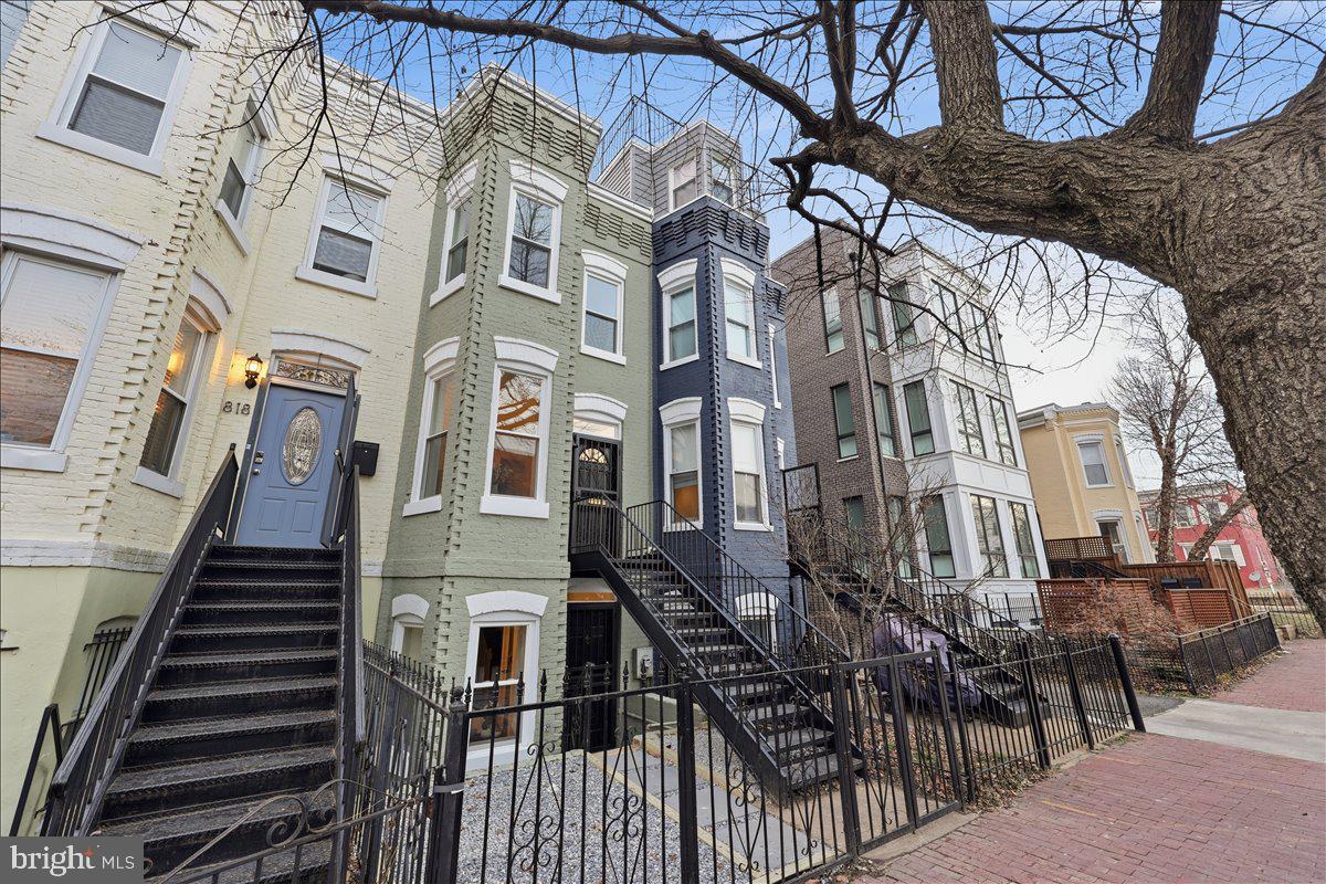 820 13th Street Northeast Washington, DC 20002 - Photo 26 of 38 a view of a building with a yard