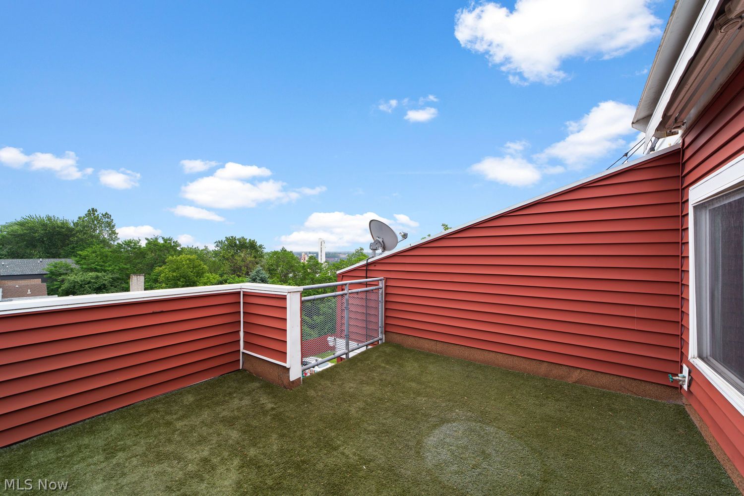 2575 West 9th Street Cleveland, OH 44113 - Photo 30 of 32