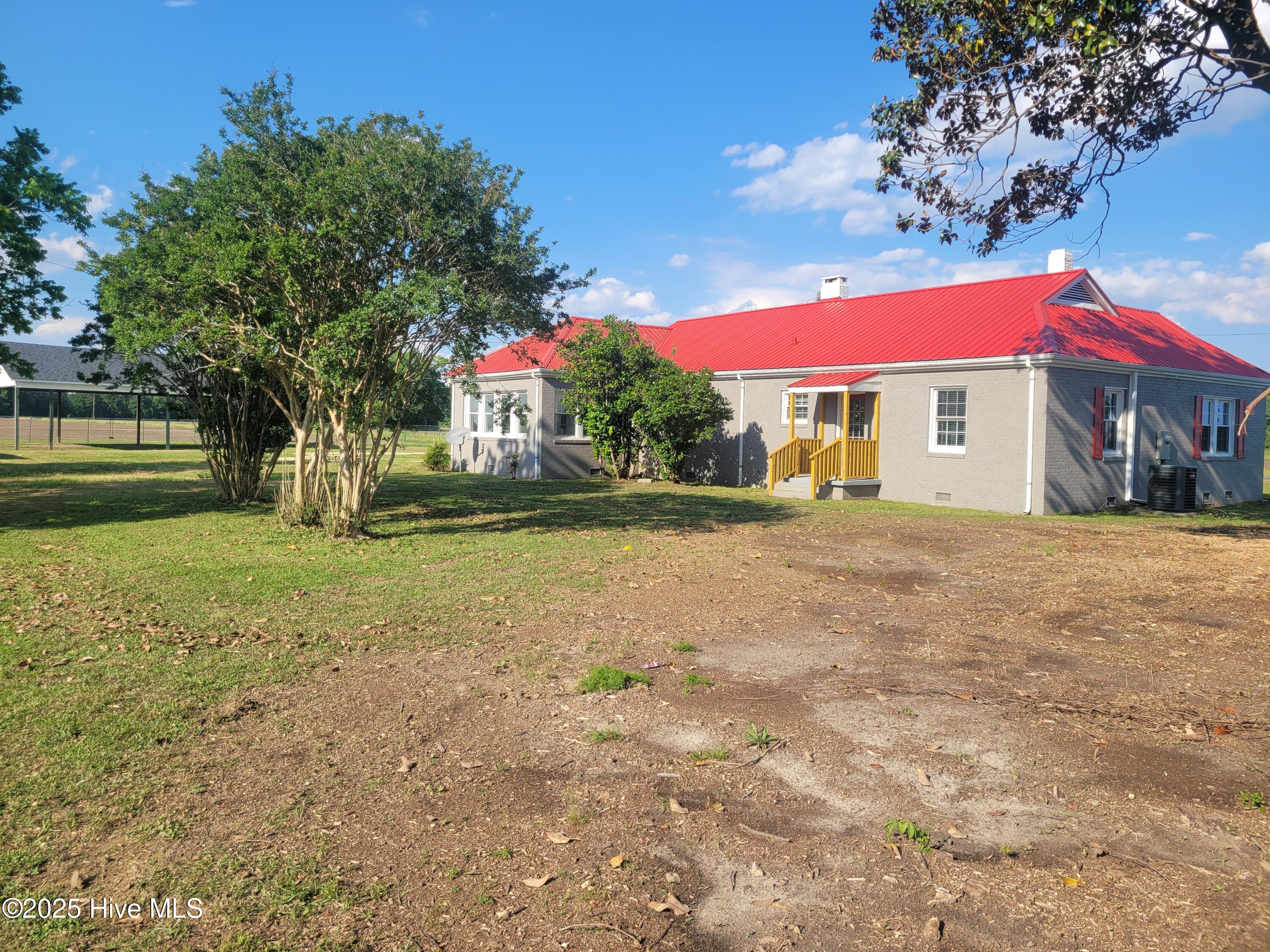 4384 Race Track Road Kinston, NC 28501 - Photo 34 of 40 20250506_171837