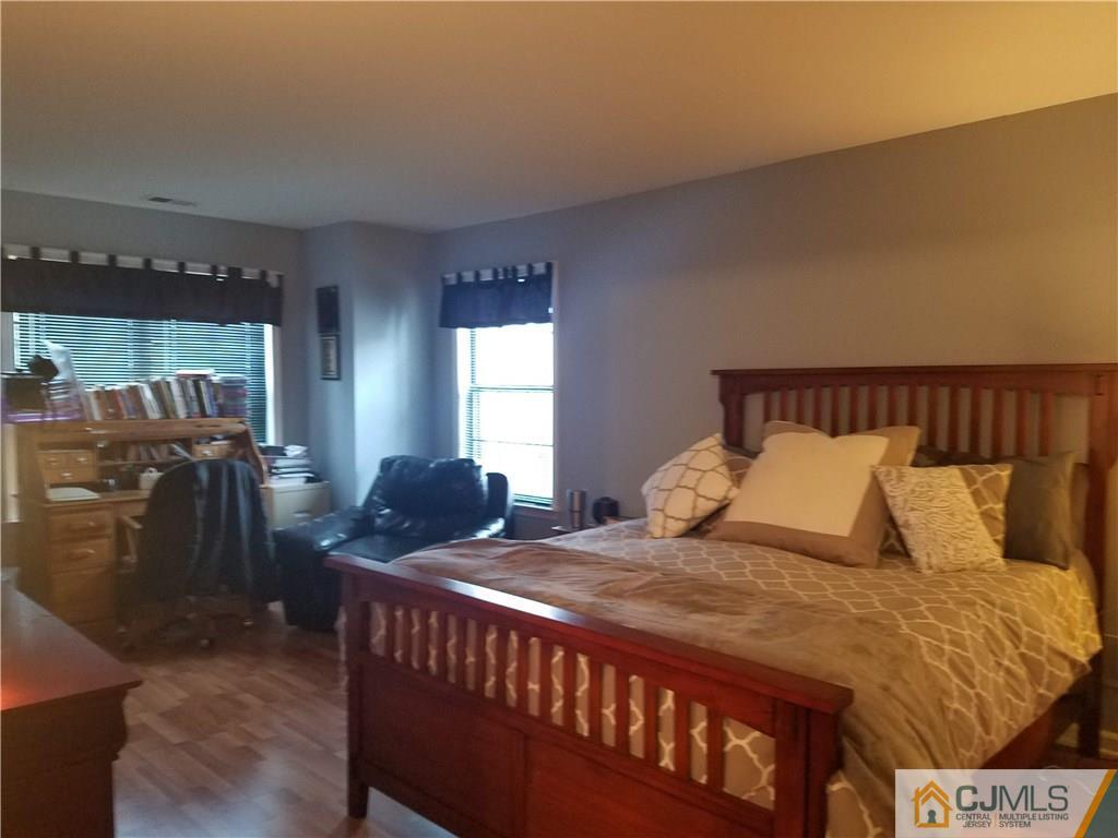 2807 Ridgefield Court, Unit 2807 Helmetta, NJ 08828 - Photo 16 of 24 Gallery Image 16
