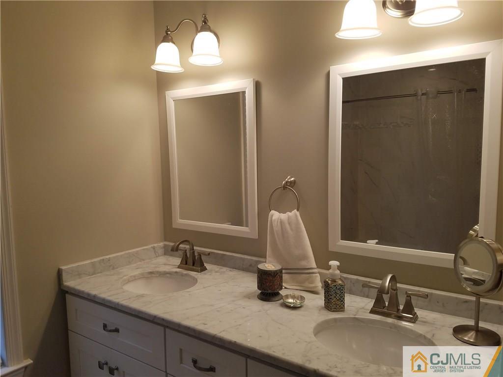 2807 Ridgefield Court, Unit 2807 Helmetta, NJ 08828 - Photo 19 of 24 Gallery Image 19