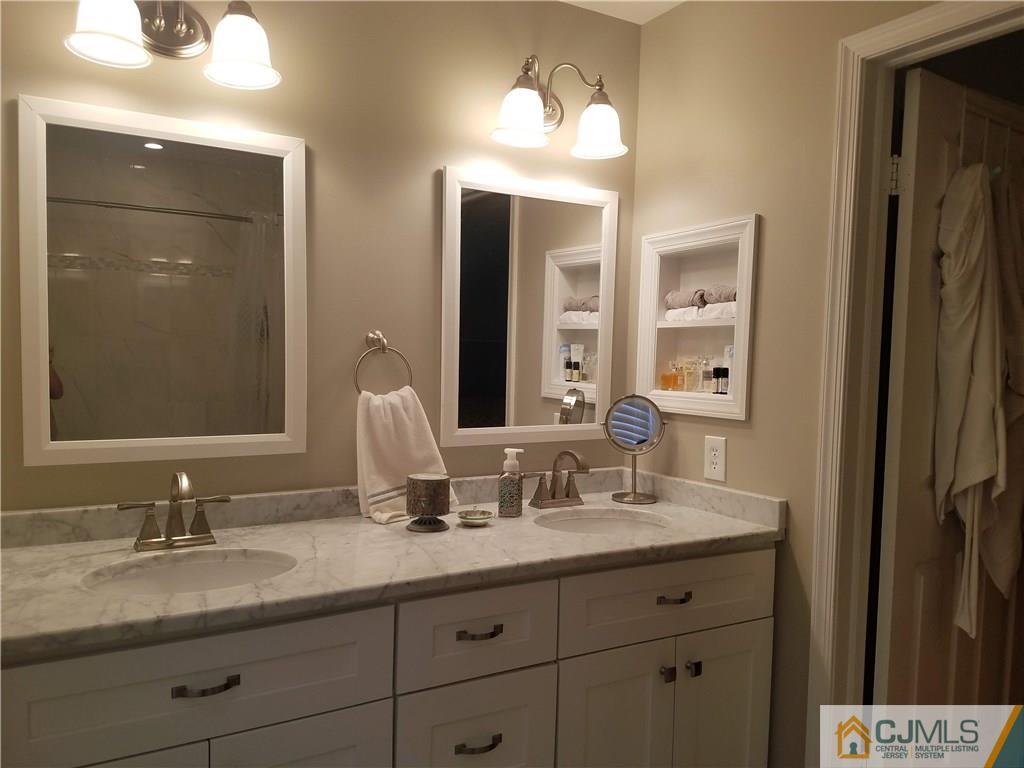 2807 Ridgefield Court, Unit 2807 Helmetta, NJ 08828 - Photo 21 of 24 Gallery Image 21