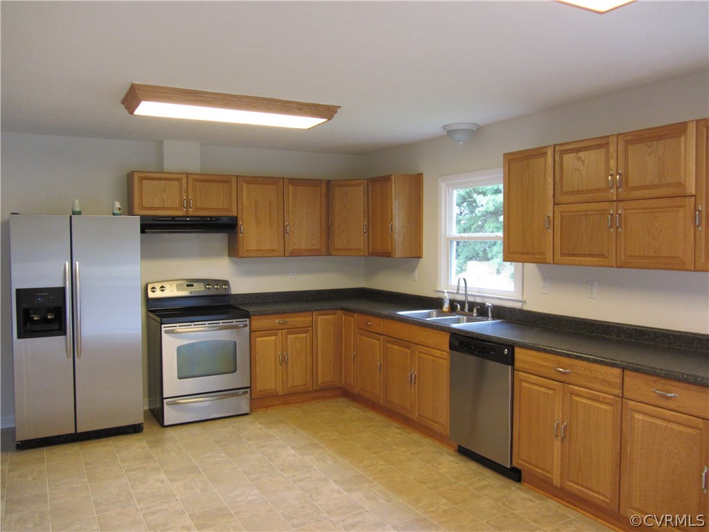 5120 Hemlock Road Quinton, VA 23141 - Photo 5 of 17 Gallery Image 5