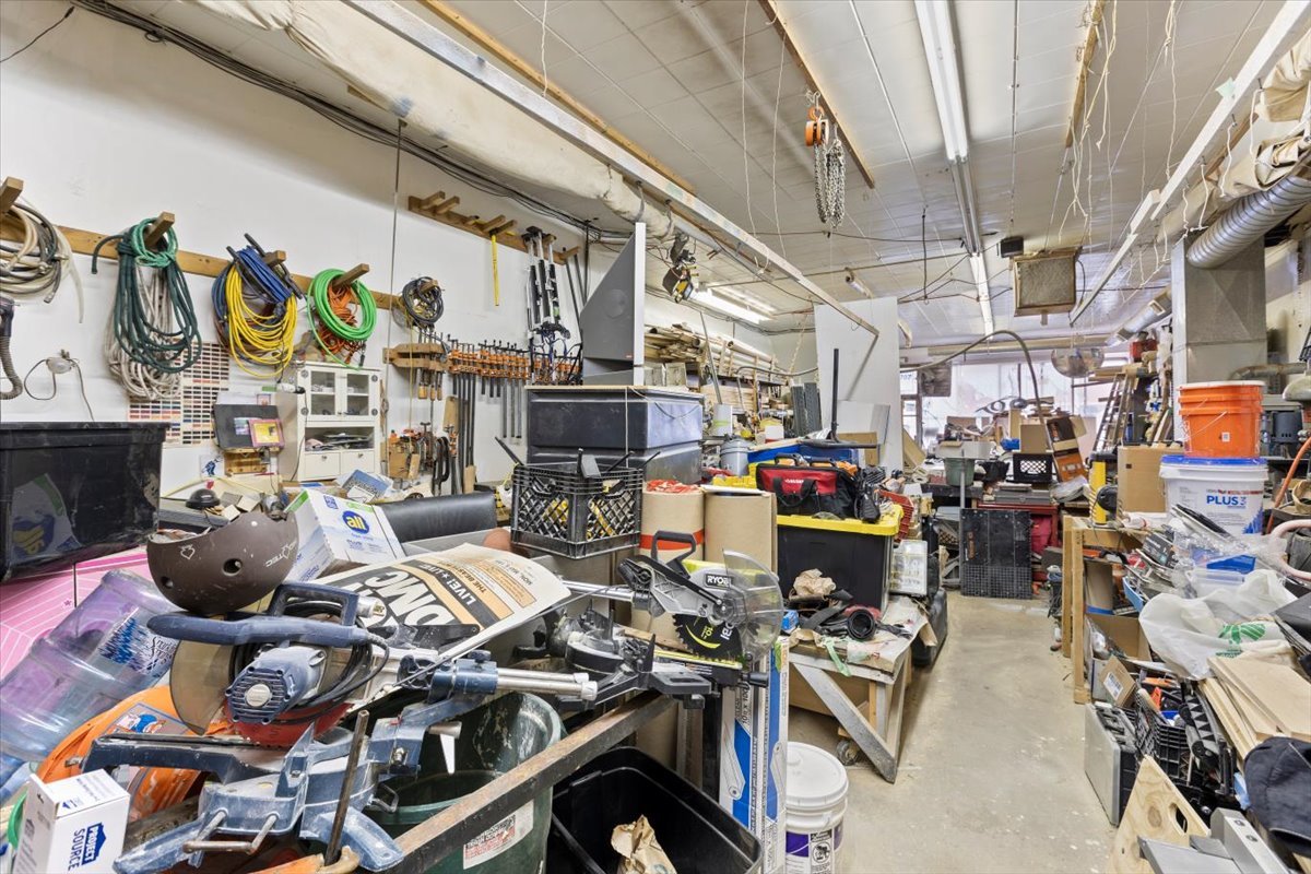 2605 West Division Street Chicago, IL 60622 - Photo 21 of 28 a view of a storage room with washer and dryer