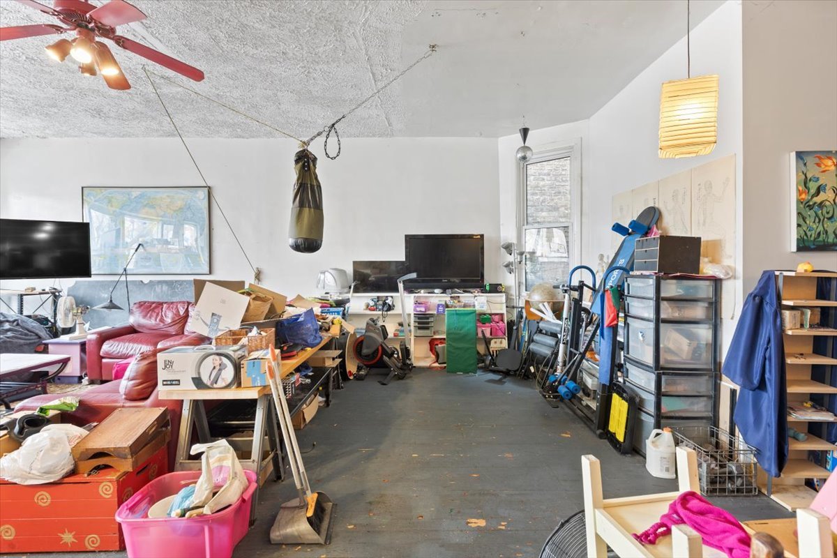 2605 West Division Street Chicago, IL 60622 - Photo 4 of 28 a view of a room with gym equipment