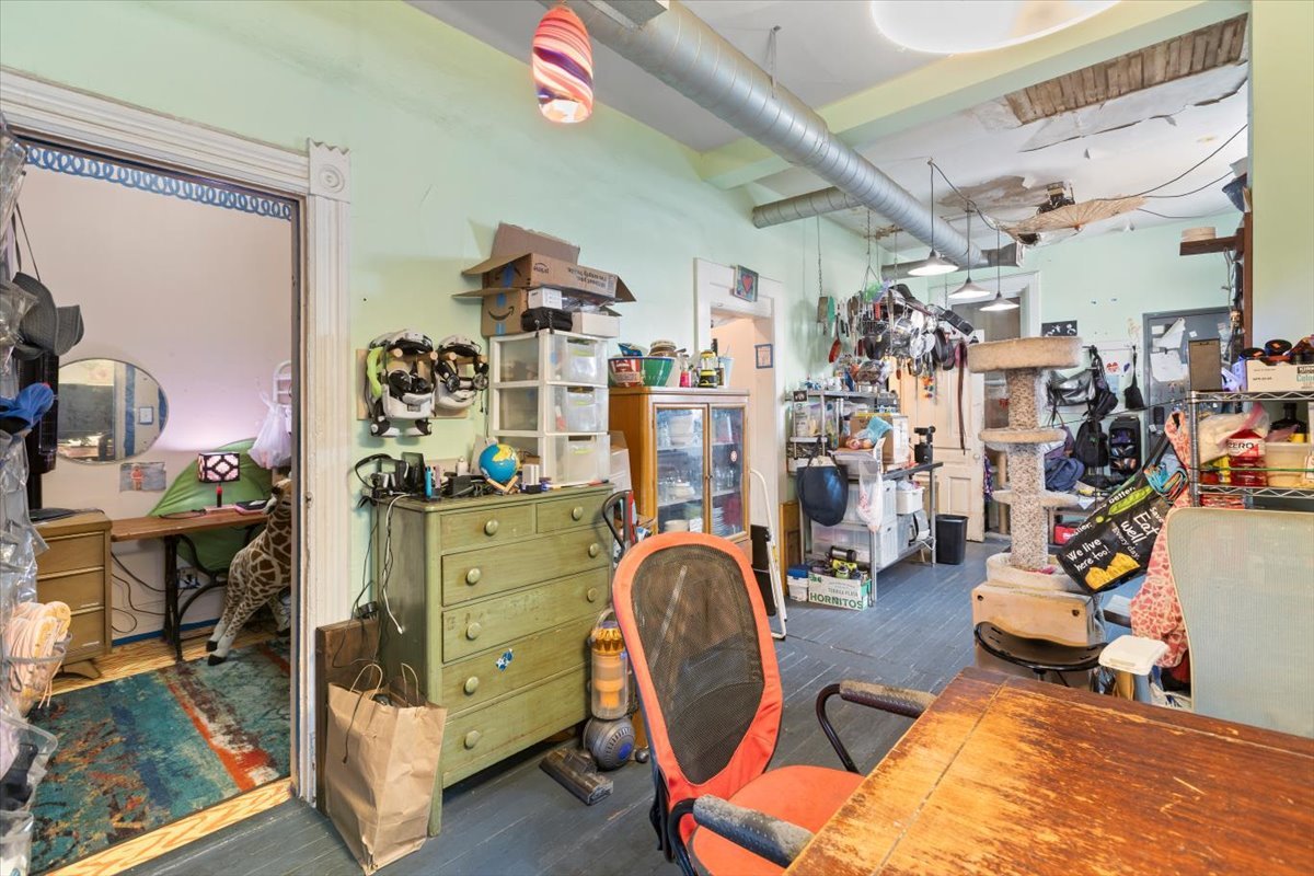 2605 West Division Street Chicago, IL 60622 - Photo 10 of 28 a view of a room with gym equipment