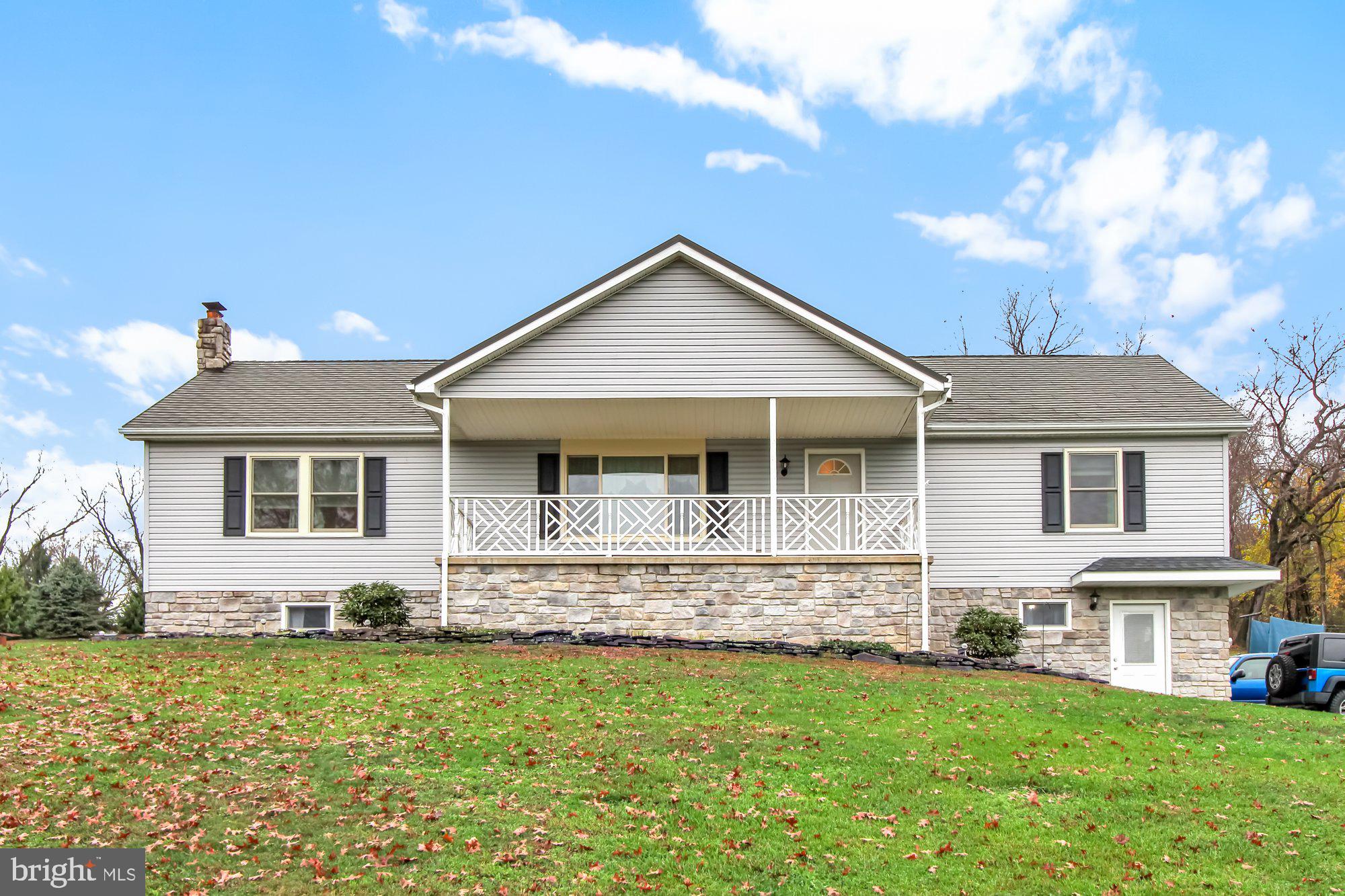 1951 Manor Road York, PA 17406 - Photo 2 of 50 Gallery Image 2