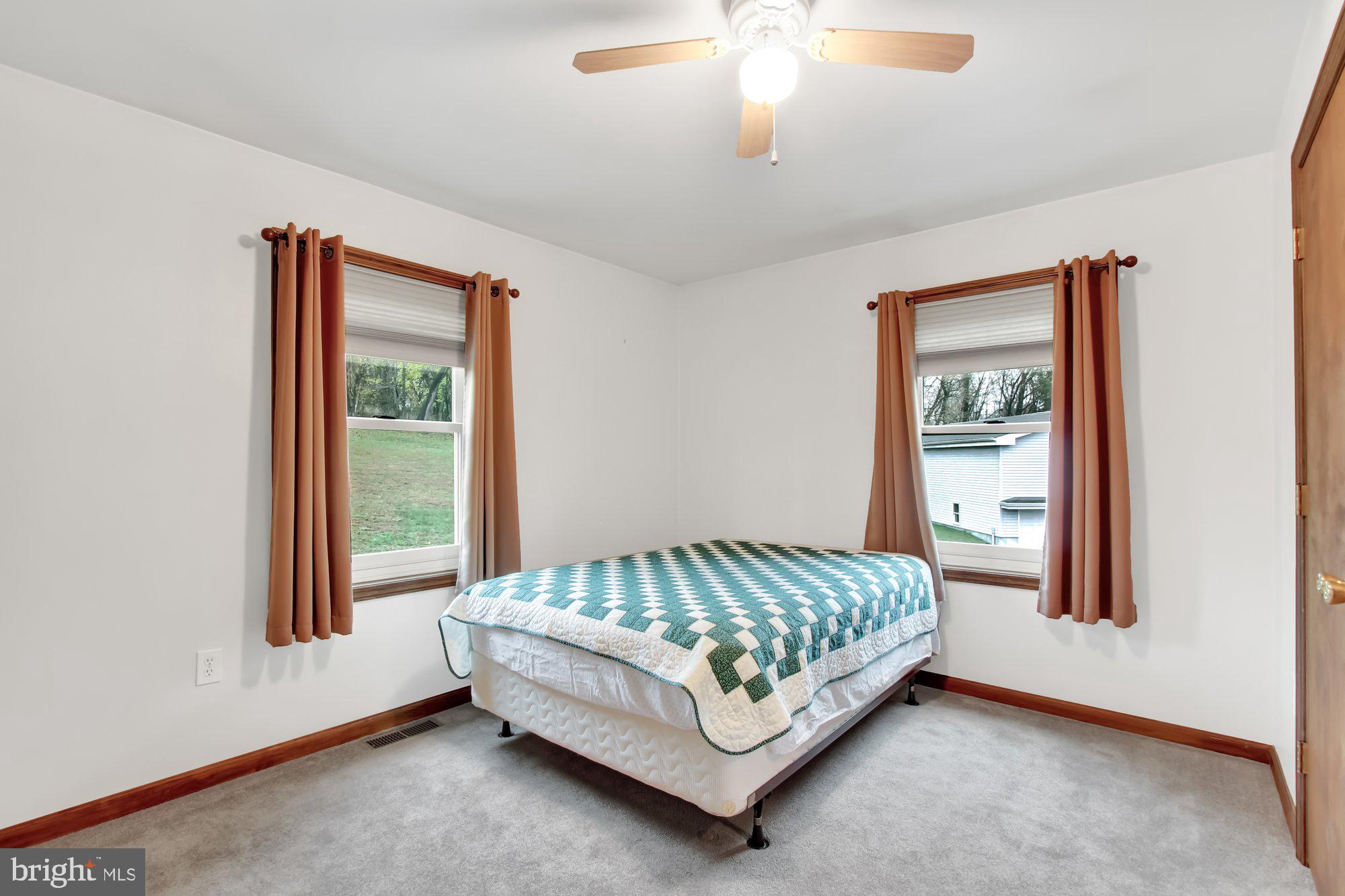 1951 Manor Road York, PA 17406 - Photo 28 of 50 Gallery Image 28