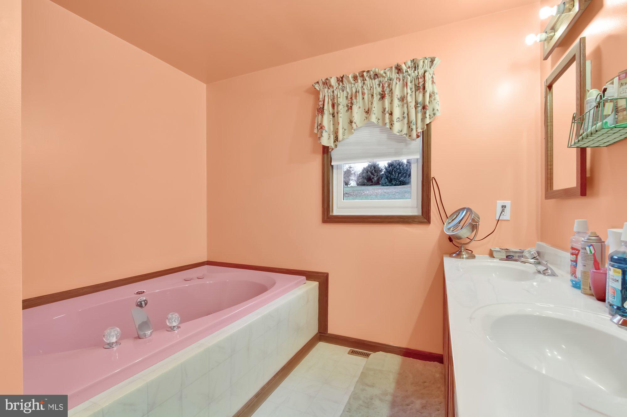 1951 Manor Road York, PA 17406 - Photo 33 of 50 Gallery Image 33
