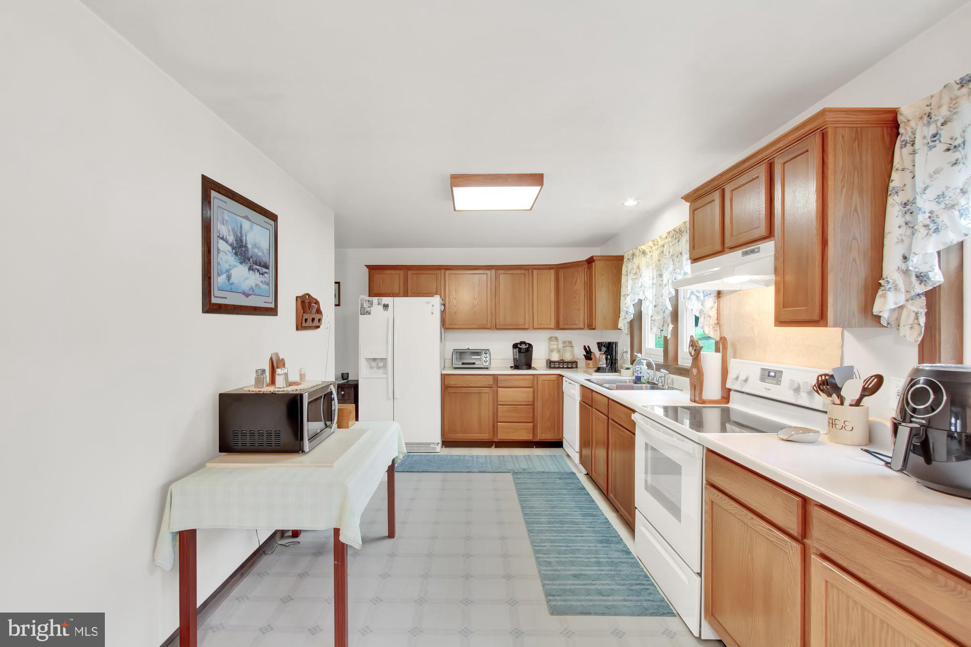 1951 Manor Road York, PA 17406 - Photo 38 of 50 Gallery Image 38