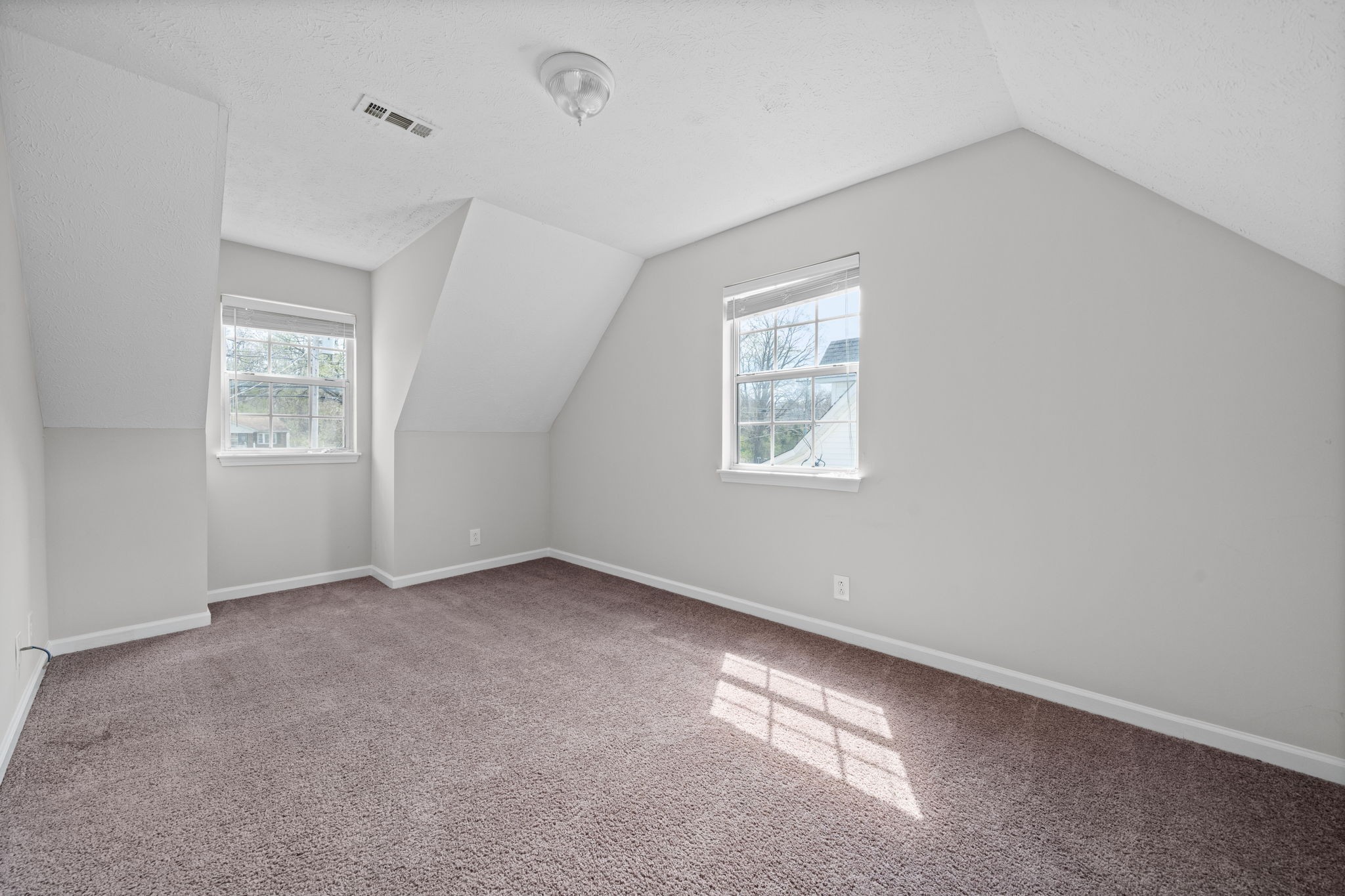 9193 Pembroke Oak Grove Road Oak Grove, KY 42262 - Photo 16 of 18 an empty room with windows
