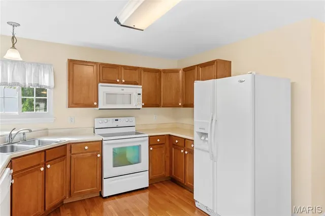 $365,000 | 2301 Preswyck Court, Maryville, IL 62062